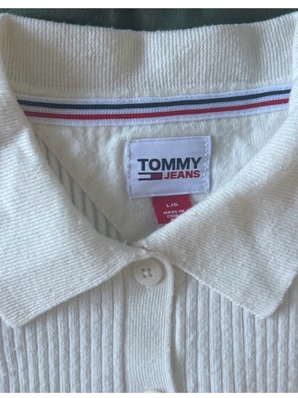 Y2K Tommy Jeans White Textured Button-Up Shirt (Cropped) - Picture 2 of 4